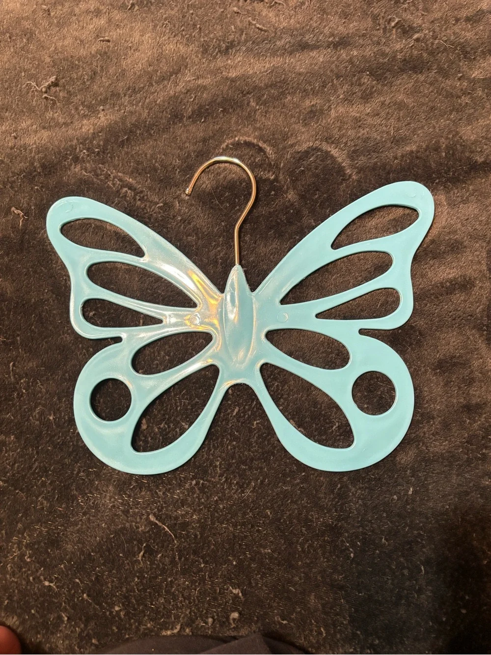Butterfly scarf hanger